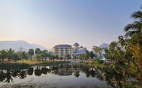 ภูผาผึ้งรีสอร์ท